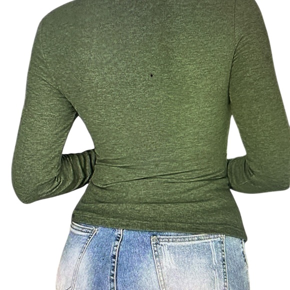 Women Chic Me Long Sleeve Shirts Built-in Shelf Bra Tops Rib-Knit Top Size M - Picture 4 of 10